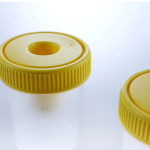 Urine Specimen Container with Integrated Transfer Device 100 mL (3.4 oz.) Screw Cap Patient Information Sterile